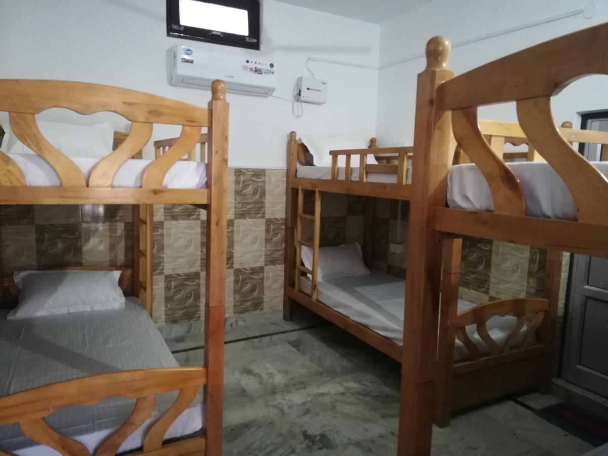 Raahi The Travellers Nest Hotel Rishīkesh Екстериор снимка