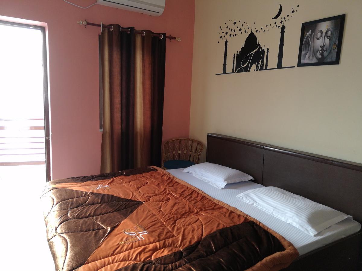 Raahi The Travellers Nest Hotel Rishīkesh Екстериор снимка